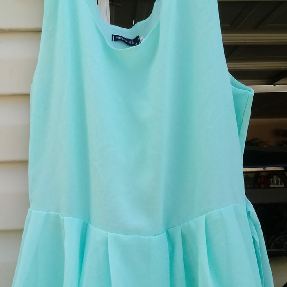 Light blue high low sleeveless summer dress - Picture 2 of 3